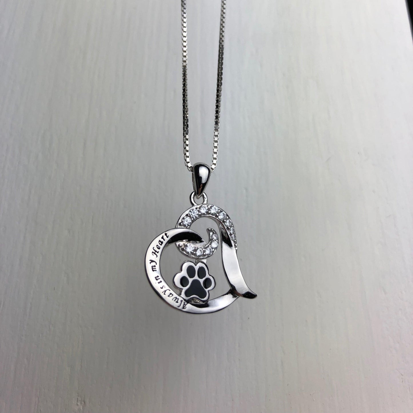 Elegant Dog Memorial Necklace – Stainless Steel VIP