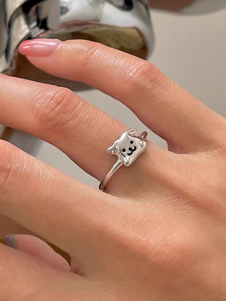 Woof & Wear Ring VIP