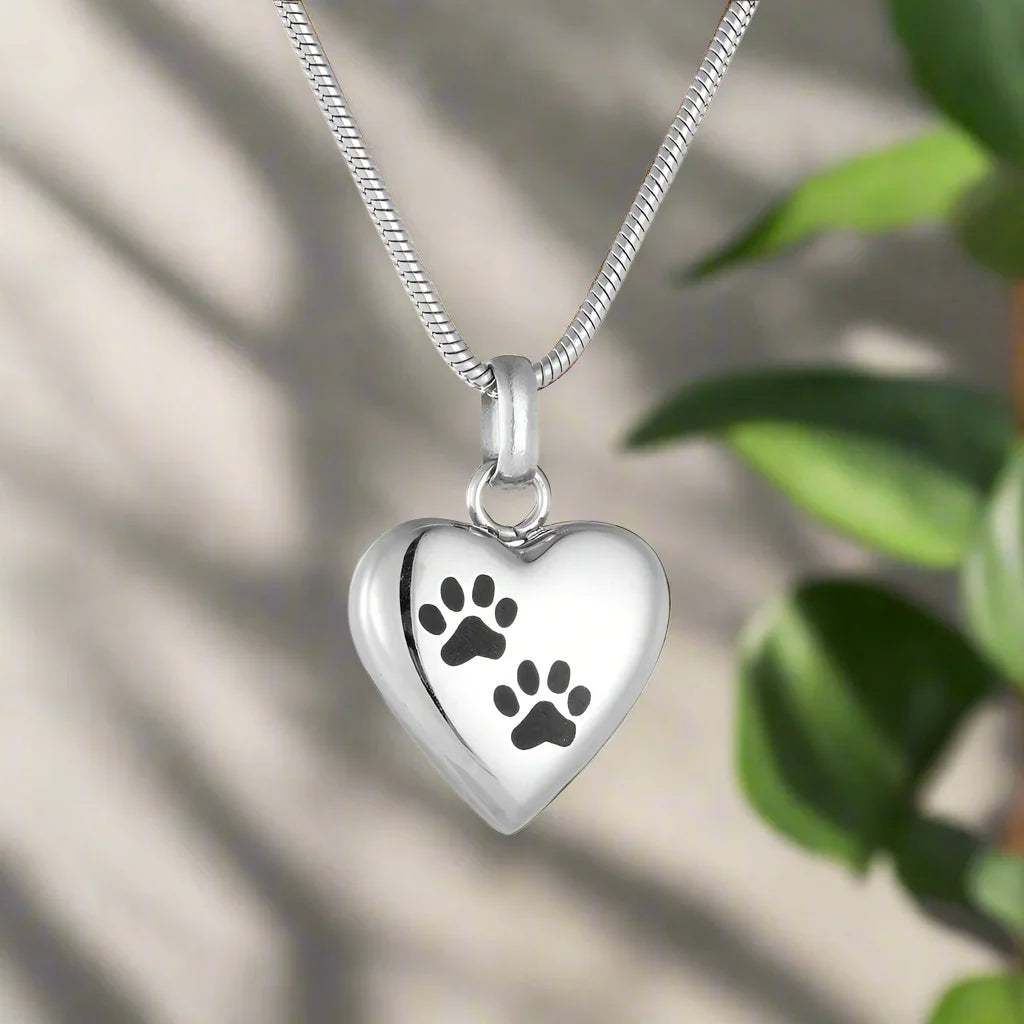 Pet Memorial Urn Necklace – Heart-Shaped Pendant with Paw Engraving VIP